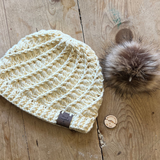 KIDS-Cream Crocheted Beanie, Medium