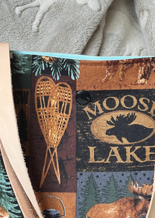 Moose Lake Tote Bag – Rustic Cabin Print Everyday Purse