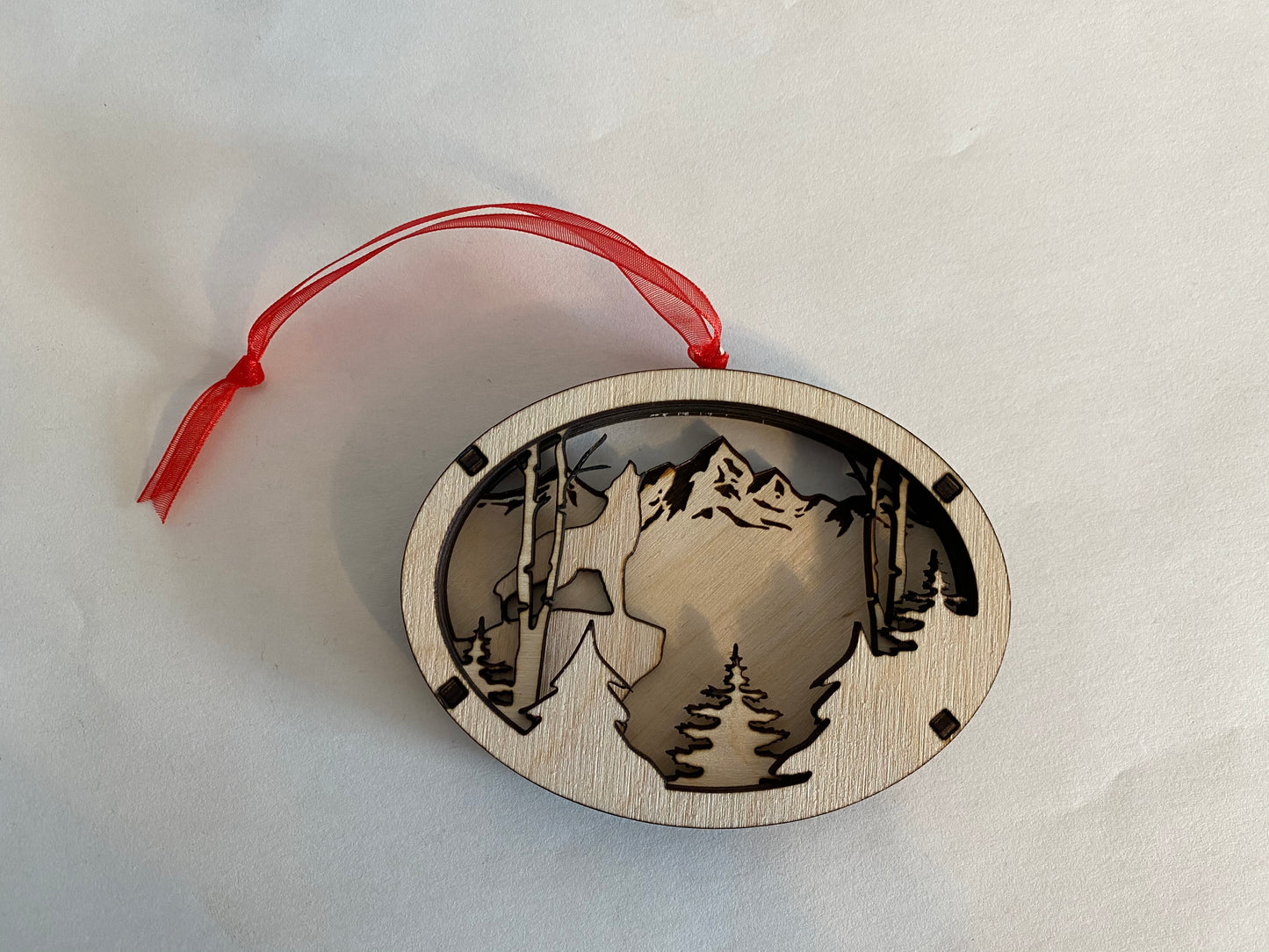 Scenic 3D Wolf Ornament-SVG DOWNLOAD