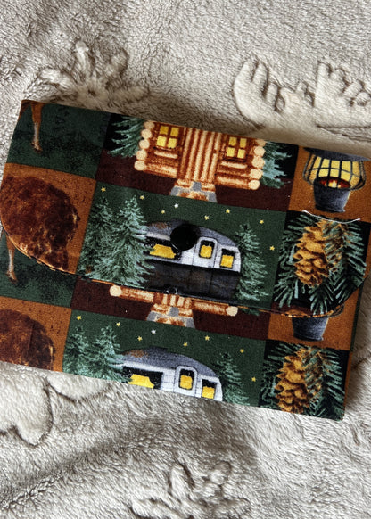 Moose Lake Large Wallet – Rustic Cabin Print Clutch